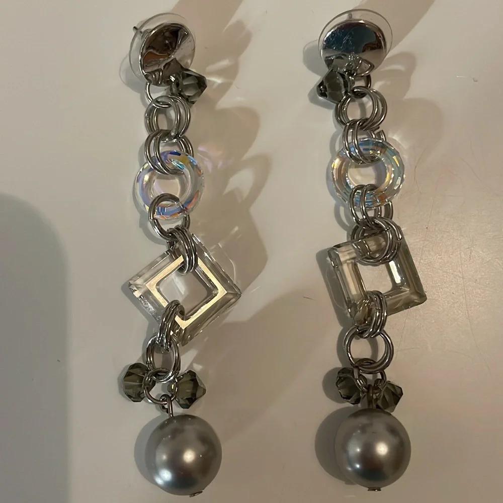 Elegant Silver and Iridescent Crystal Dangle Earrings - Picture 2 of 3